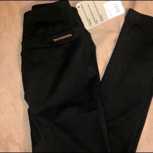 Whitney Simmons x Gymshark leggings